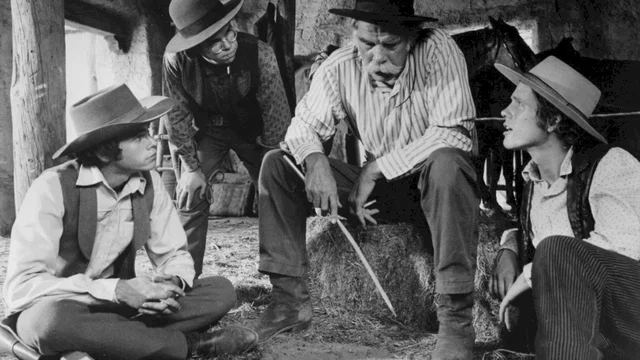 Photo du film : Du sang dans la poussiere