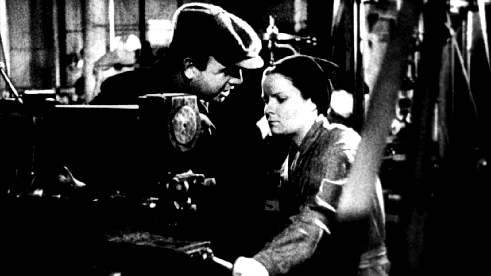 Photo 2 du film : La vie est a nous