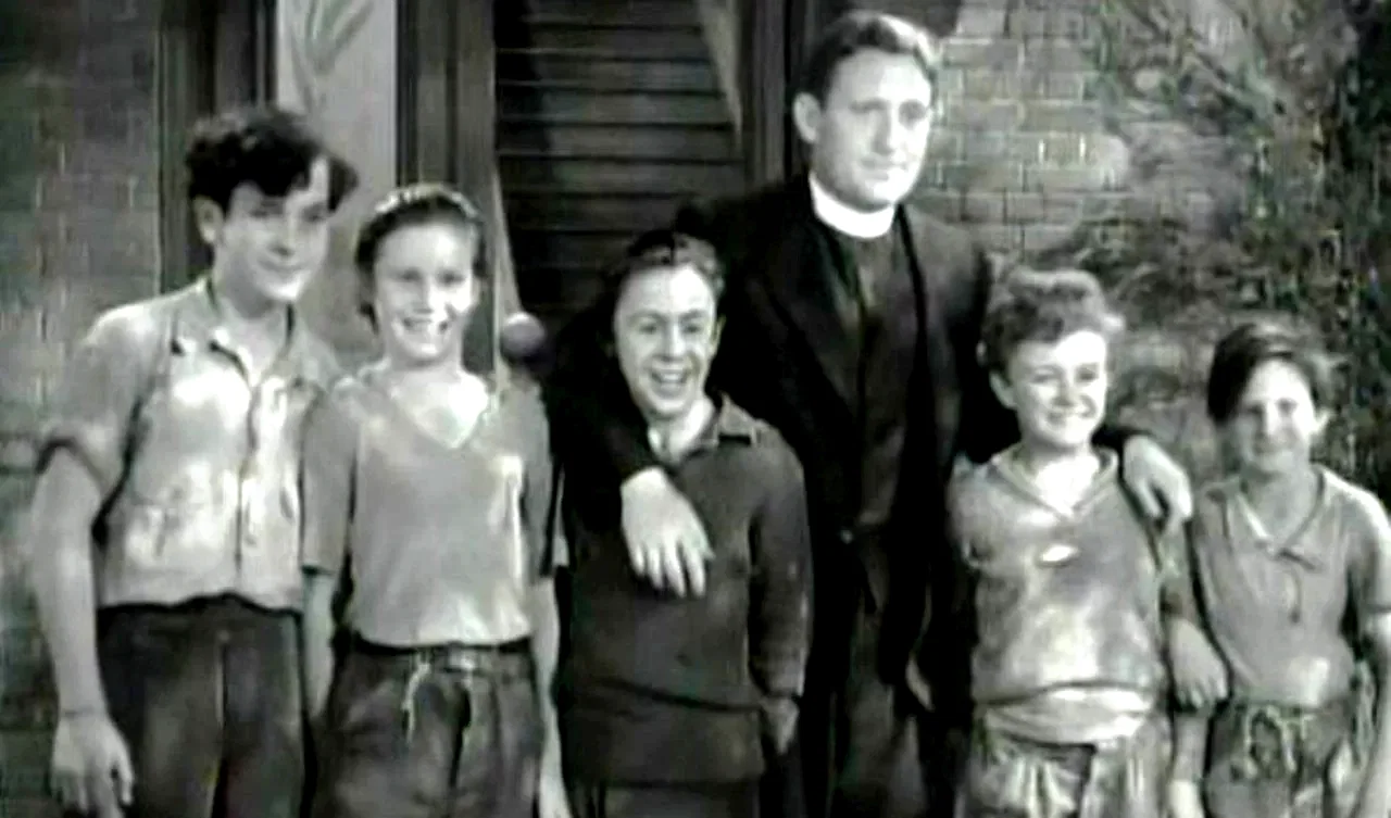 Photo 2 du film : Des Hommes sont nés