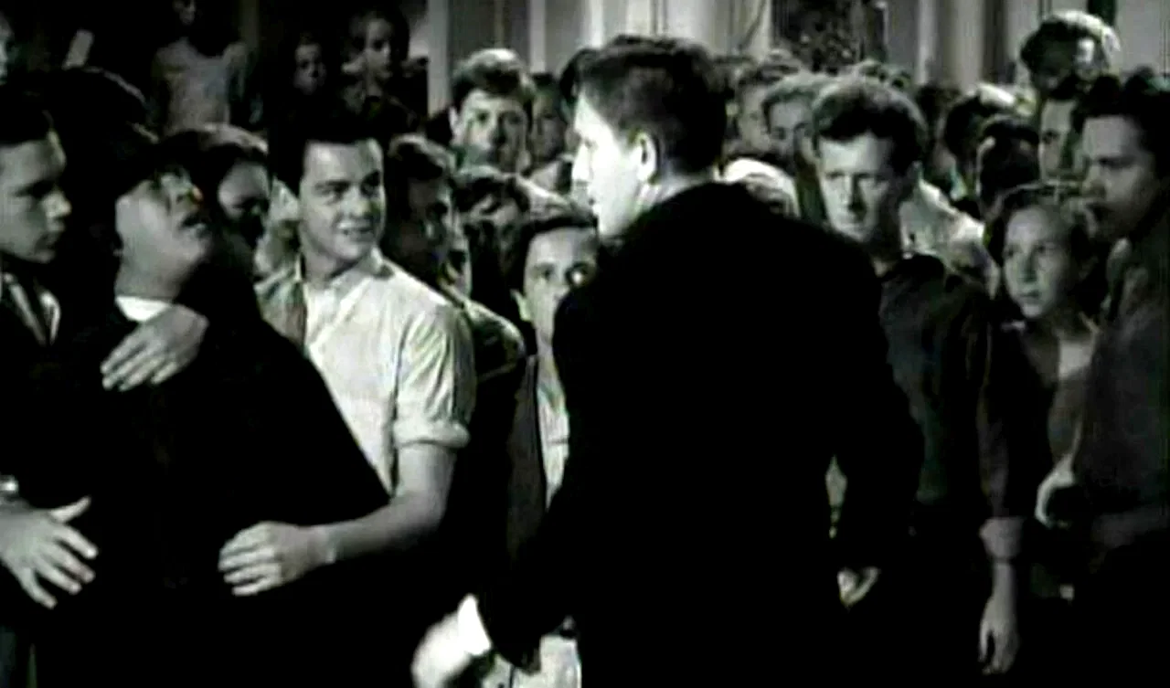 Photo 4 du film : Des Hommes sont nés