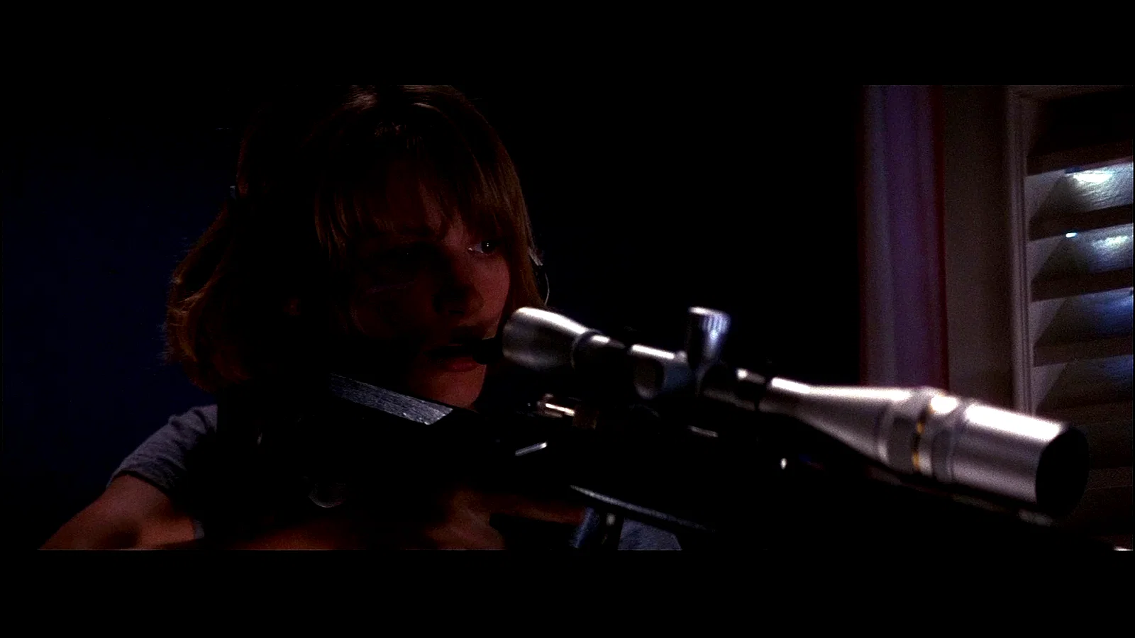 Photo 9 du film : Nom de code nina