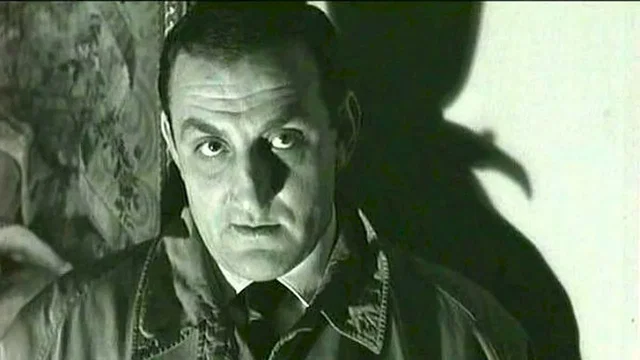 Photo 2 du film : Un temoin dans la ville