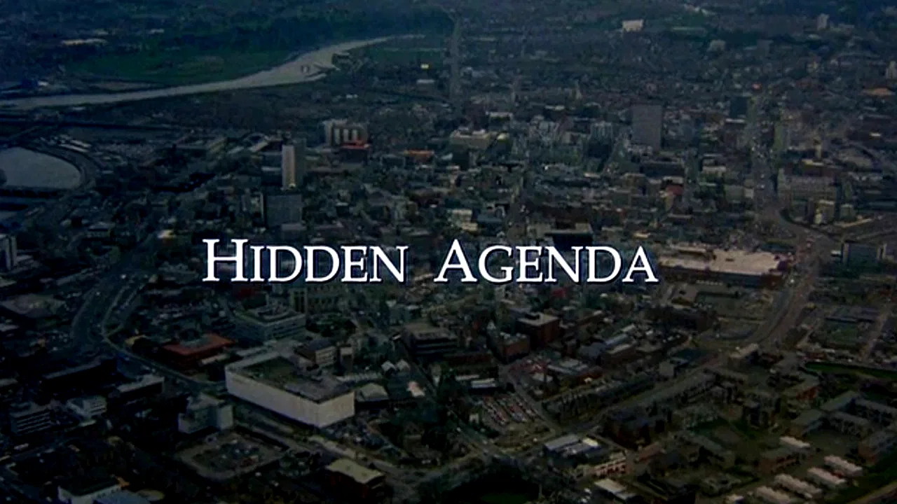 Photo 2 du film : Hidden agenda
