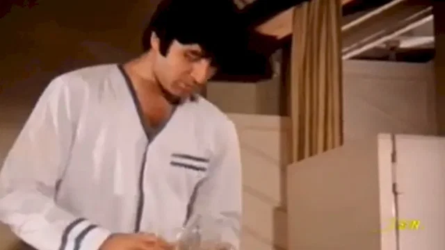 Photo 3 du film : Zanjeer