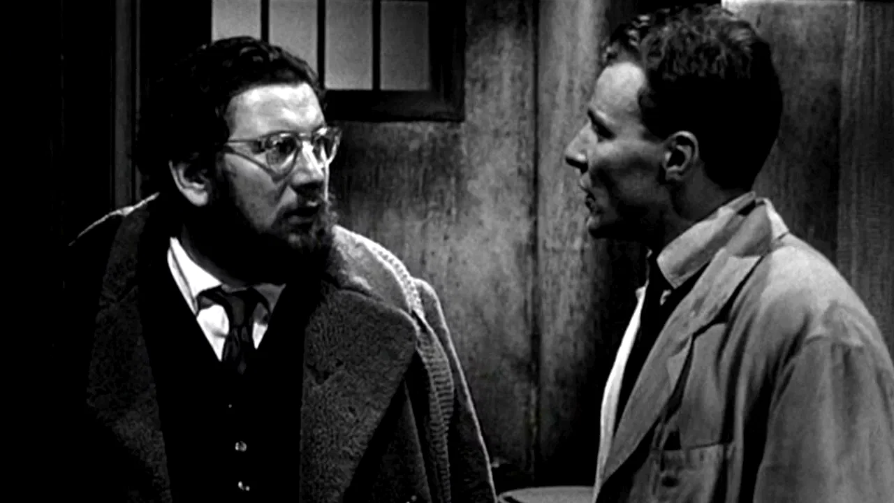 Photo 2 du film : Les espions