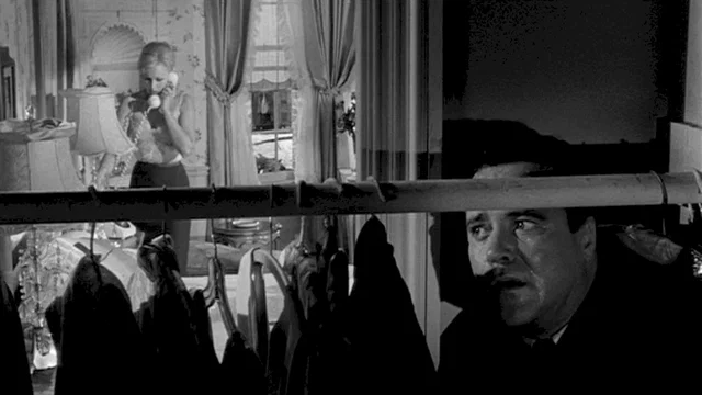 Photo 2 du film : L'inquiétante Dame en noir