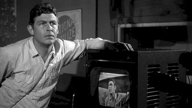 Photo 2 du film : Un homme dans la foule