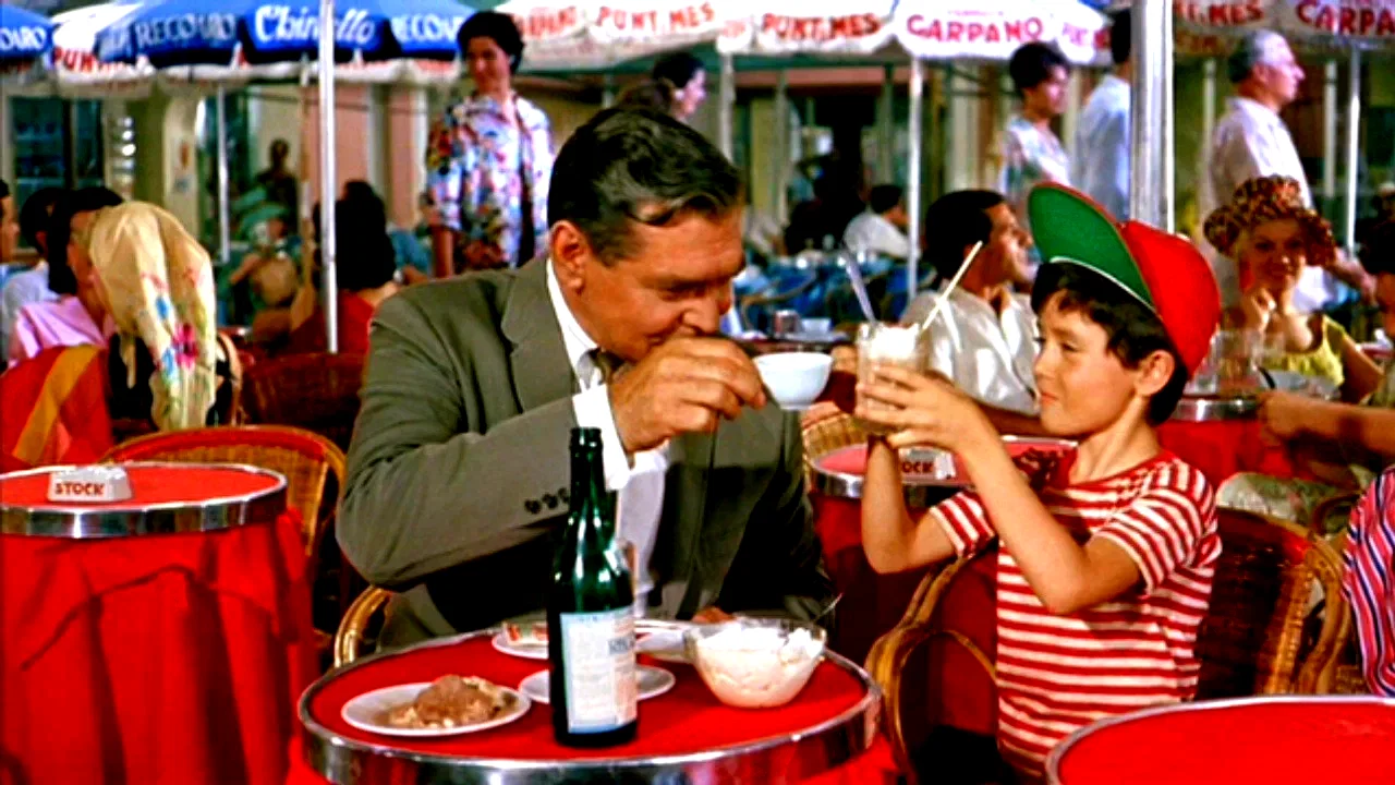 Photo 3 du film : C'est arrive a naples
