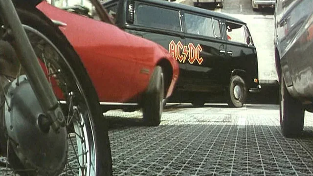 Photo 3 du film : Maximum overdrive