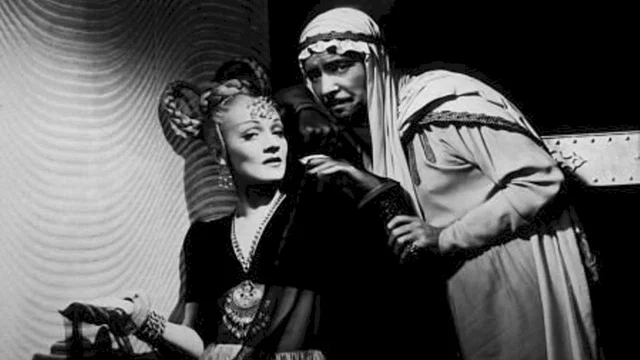 Photo 2 du film : Kismet