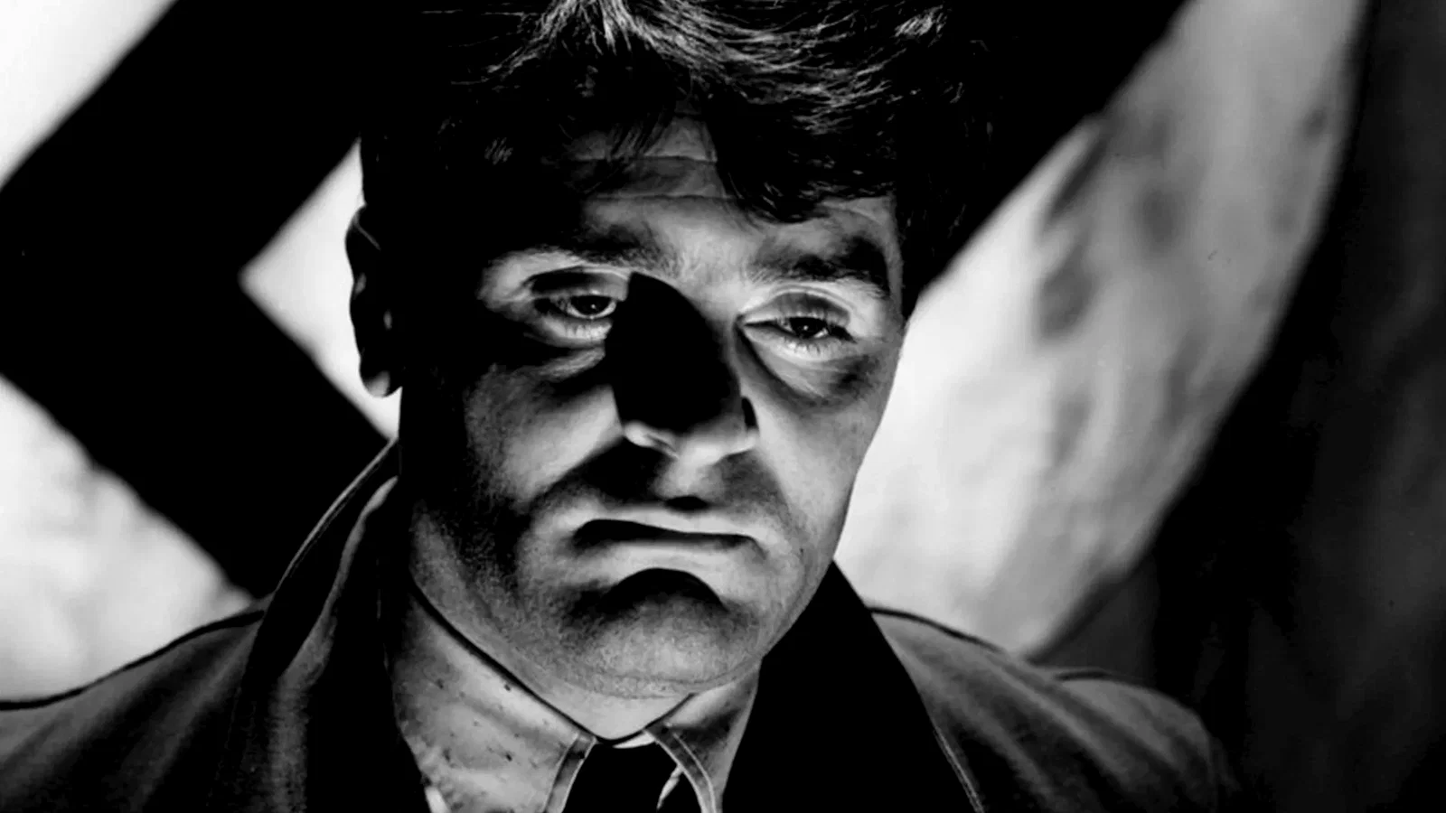 Photo 2 du film : Les aveux d'un espion nazi
