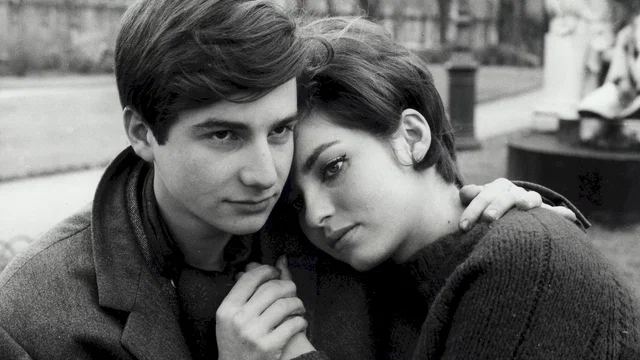 Photo 2 du film : L'amour a vingt ans