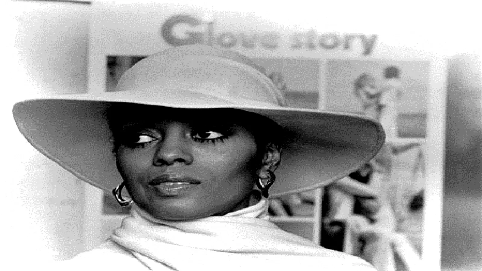 Photo 3 du film : Mahogany