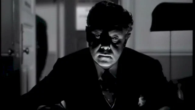 Photo 2 du film : So dark the night