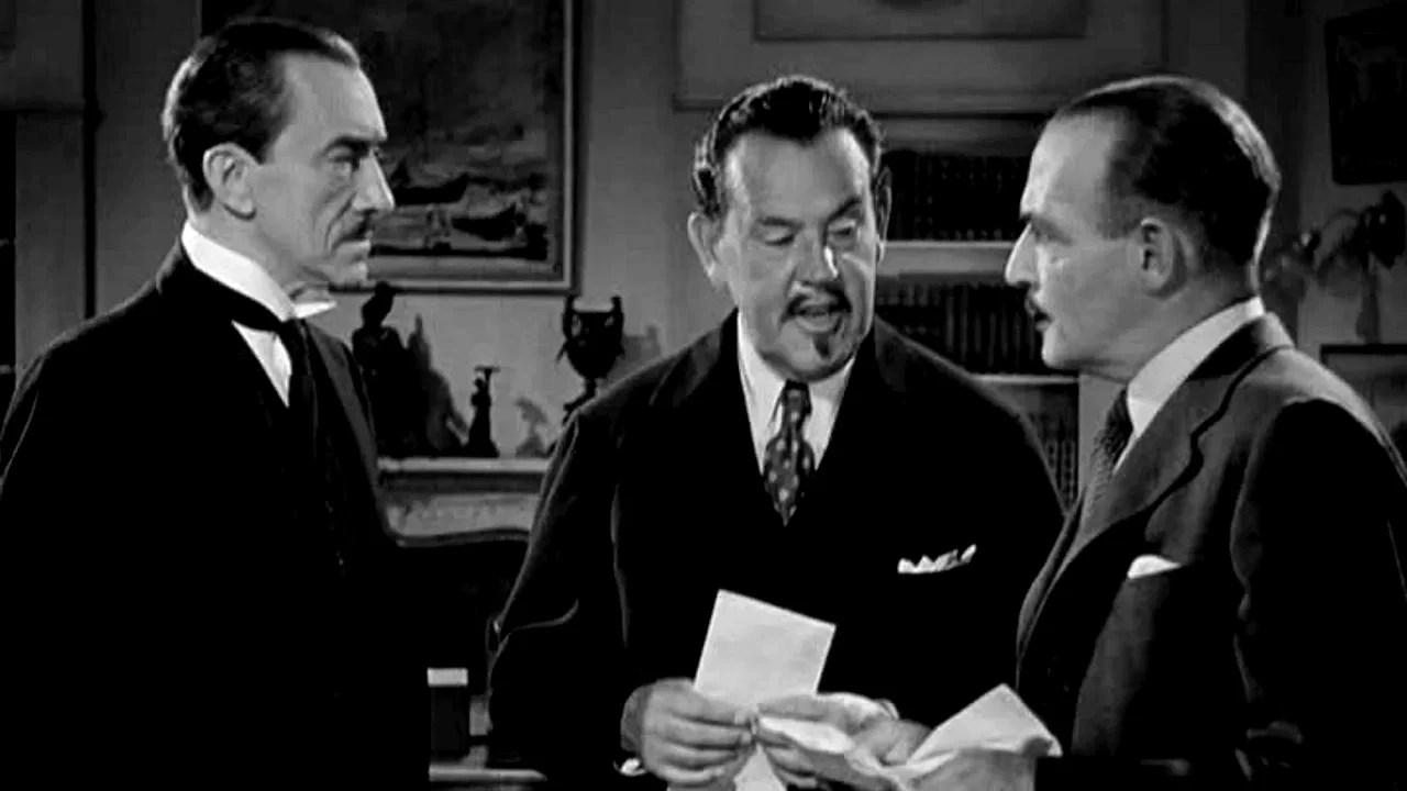 Photo 2 du film : Charlie chan in city of darkness