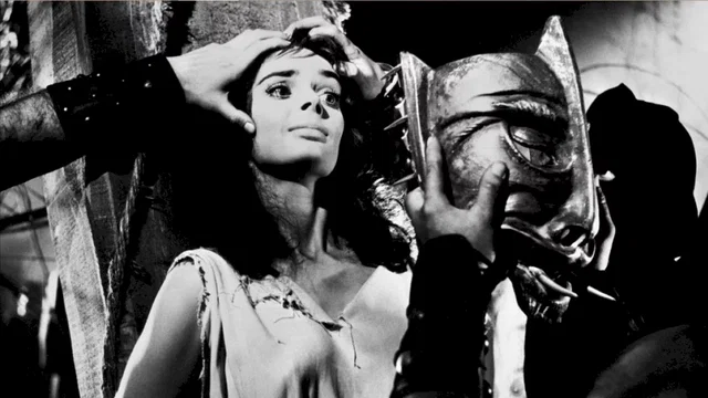 Photo 2 du film : Le masque du demon