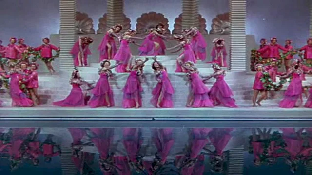 Photo 3 du film : Le bal des sirenes