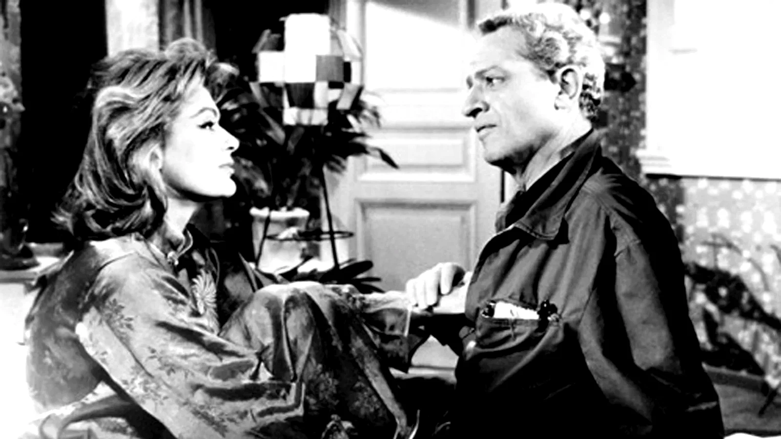 Photo 2 du film : Jamais le dimanche