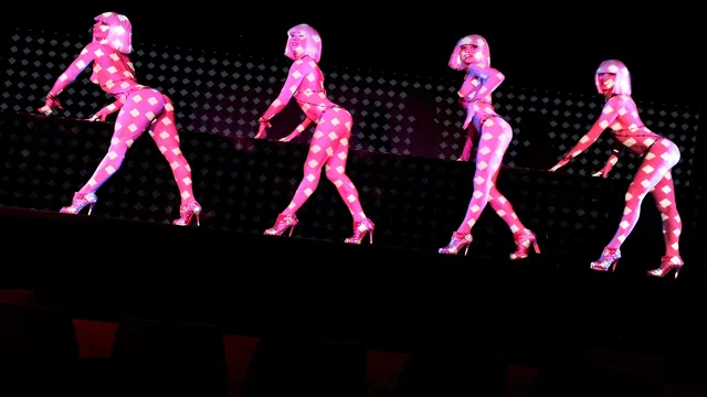 Photo 4 du film : Feu - Crazy Horse 3D