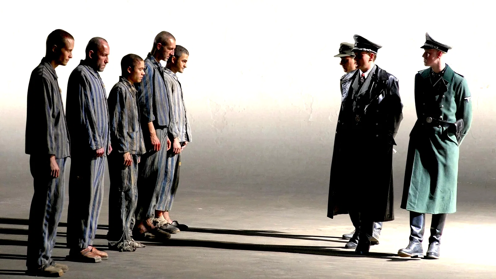 Photo 5 du film : Les faussaires