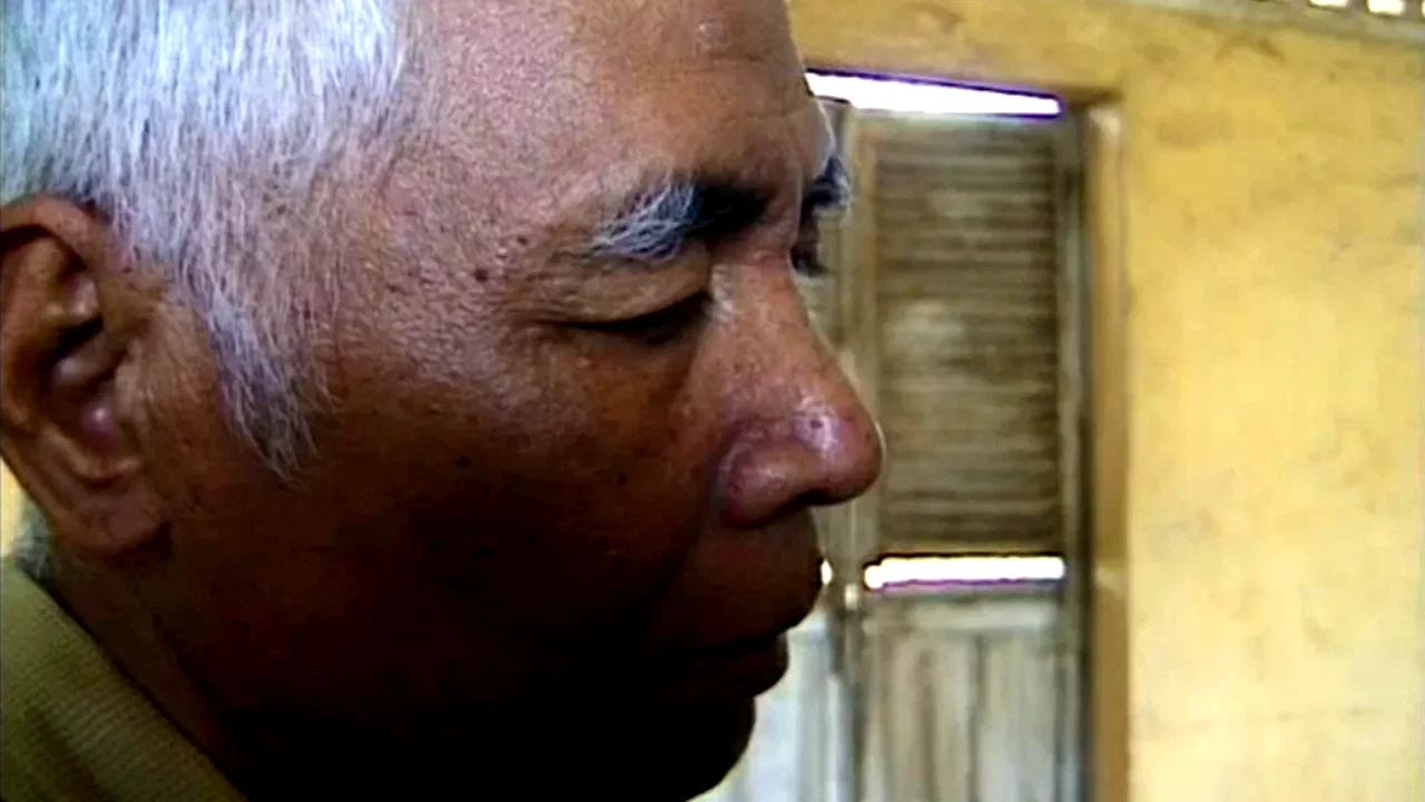 Photo 2 du film : S21, la machine khmère