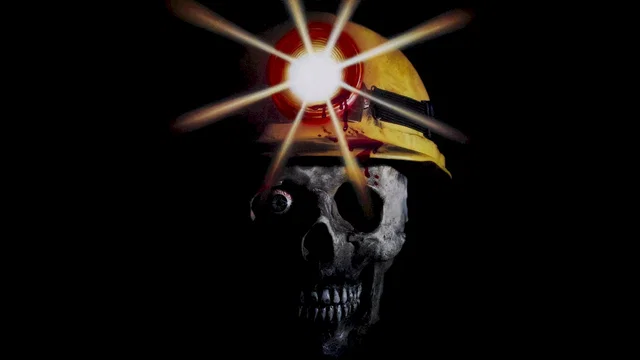Photo 2 du film : La creature du cimetiere