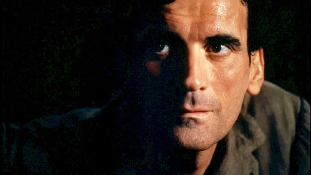 Photo 2 du film : Le facteur