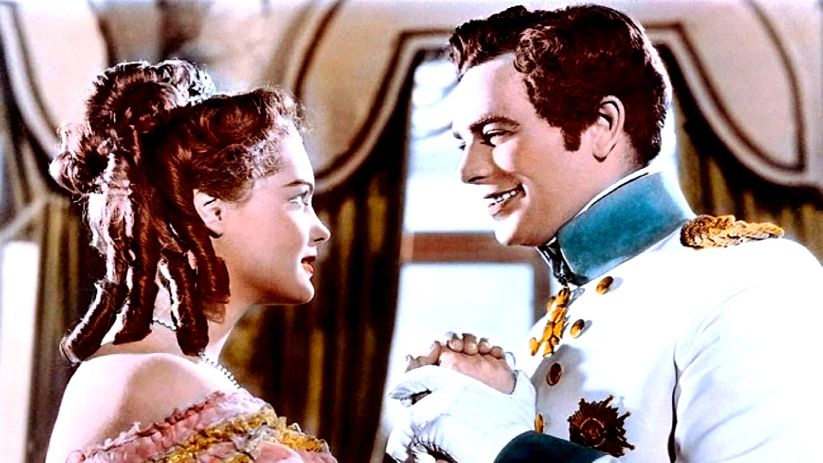 Photo 4 du film : Les jeunes annees d'une reine