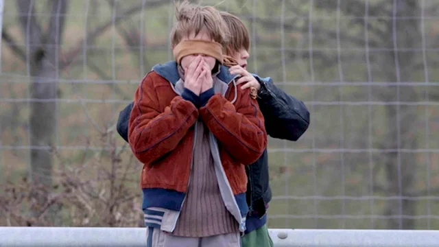 Photo 7 du film : Les yeux bandés