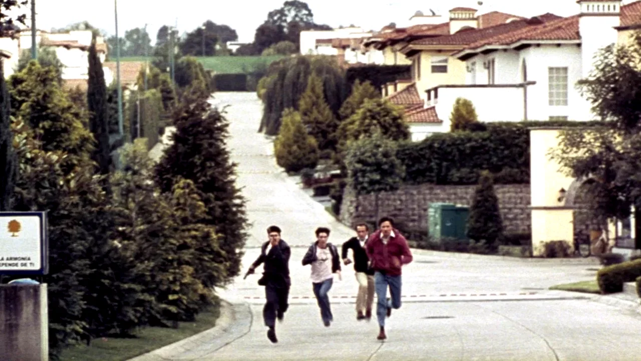 Photo 8 du film : Propriete privee