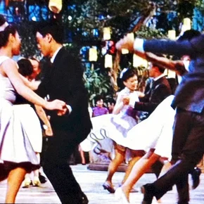 Photo du film : Au rythme des tambours fleuris