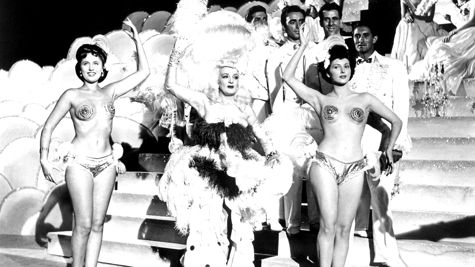 Photo 4 du film : Les feux du music hall