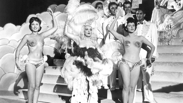 Photo 4 du film : Les feux du music hall
