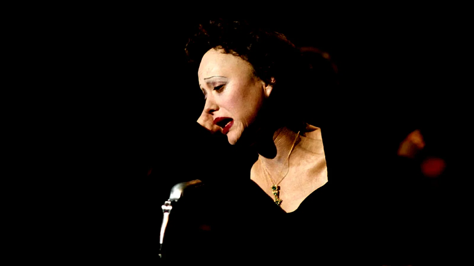 Photo 2 du film : Edith piaf