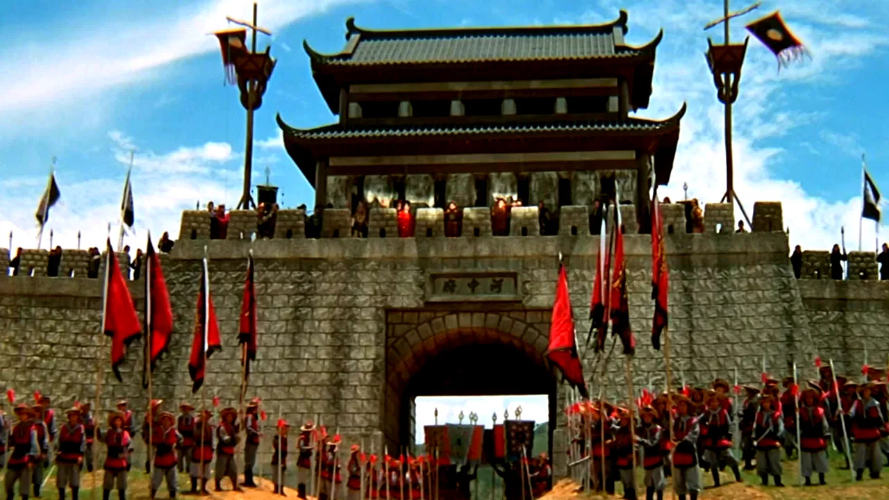 Photo 2 du film : Les 13 fils du dragon d'or