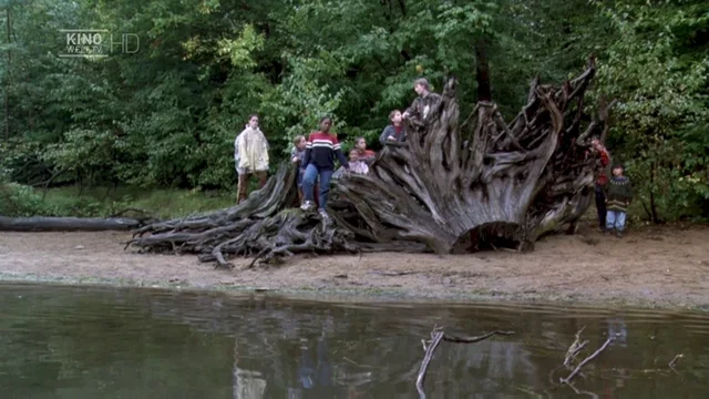 Photo 4 du film : La forteresse