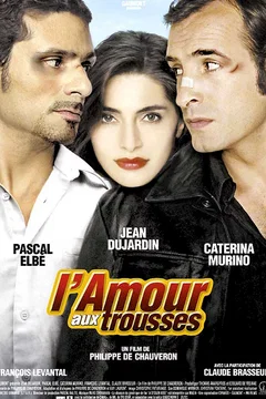 Affiche du film = L'amour aux trousses