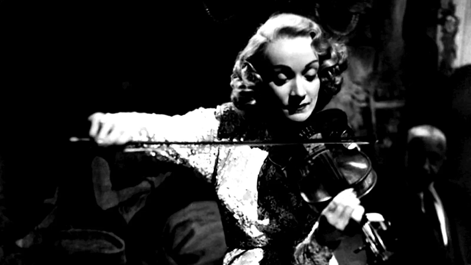 Photo 2 du film : Berlin affair