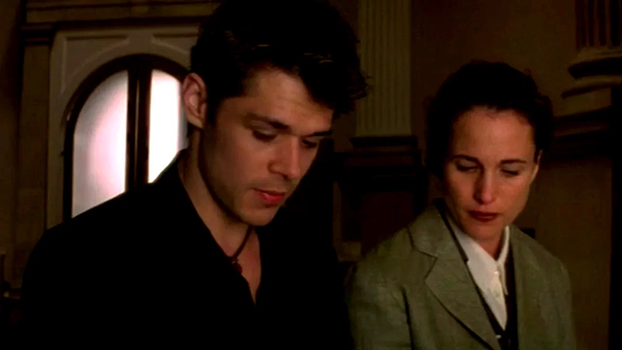 Photo 3 du film : Crush (le club des frustrees)