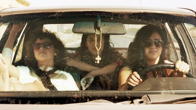 Photo 10 du film : May in the summer