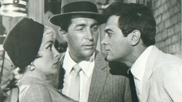 Photo du film : Qui etait donc cette dame ?