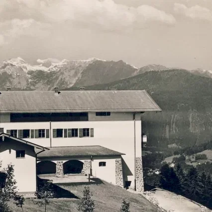 Miniature photo du film : Hitler une carriere