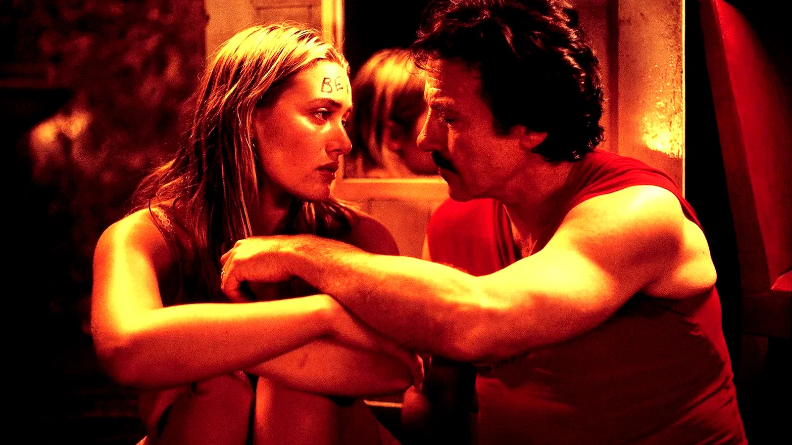 Photo 2 du film : Feu sacre