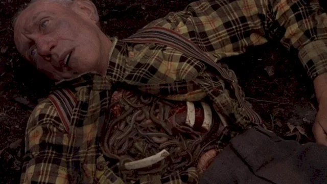 Photo 8 du film : La nuit des vers geants