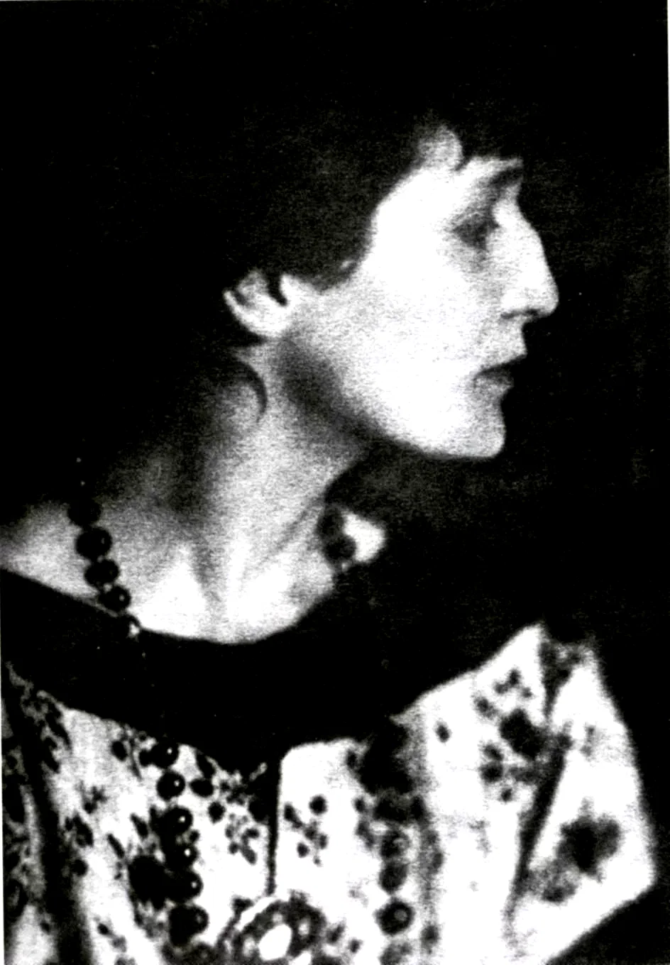 Affiche du film : Anna akhmatova