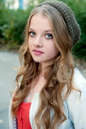 Jella Haase photo