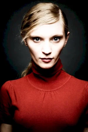 Agata Buzek photo