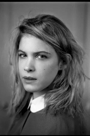 Hande Kodja photo