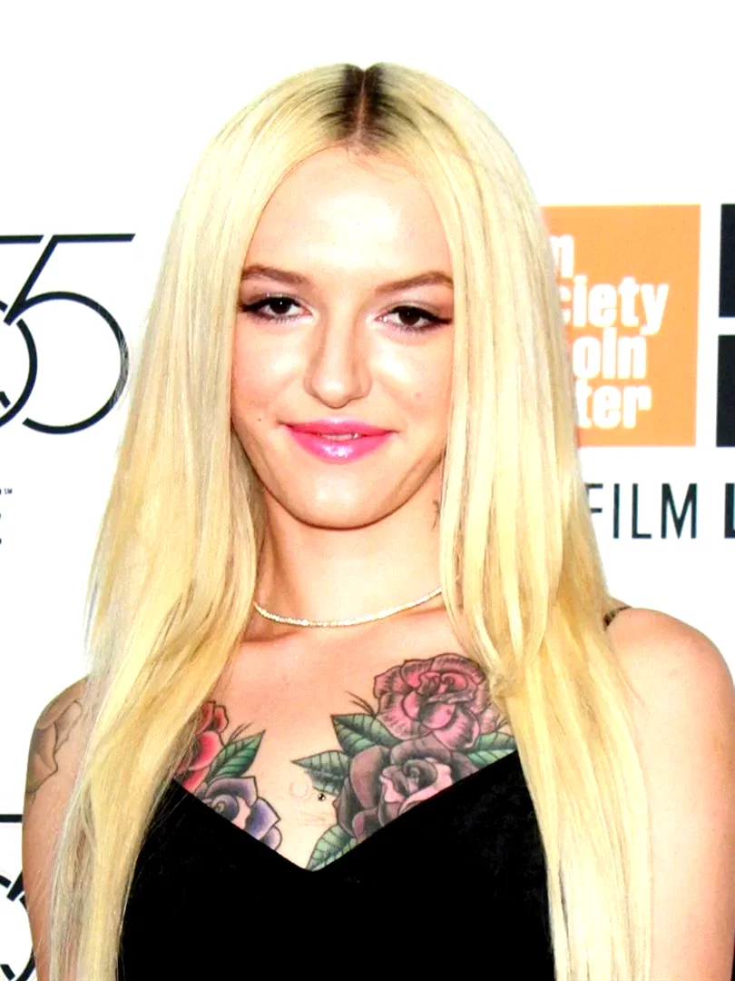 Bria Vinaite
