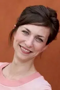 Emilie Caen photo